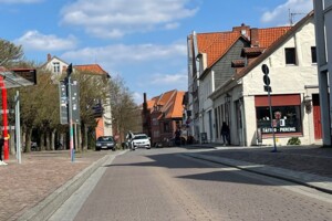 Start der Baumaßnahmen in der Neuen Sülze für das Umfeld der Polleranlage und einen Teilabschnitt des Fahrradrings