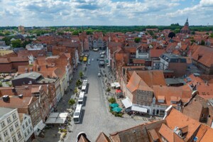Hansestadt Lüneburg führt befristete Alkoholverbotszone am Platz Am Sande ein